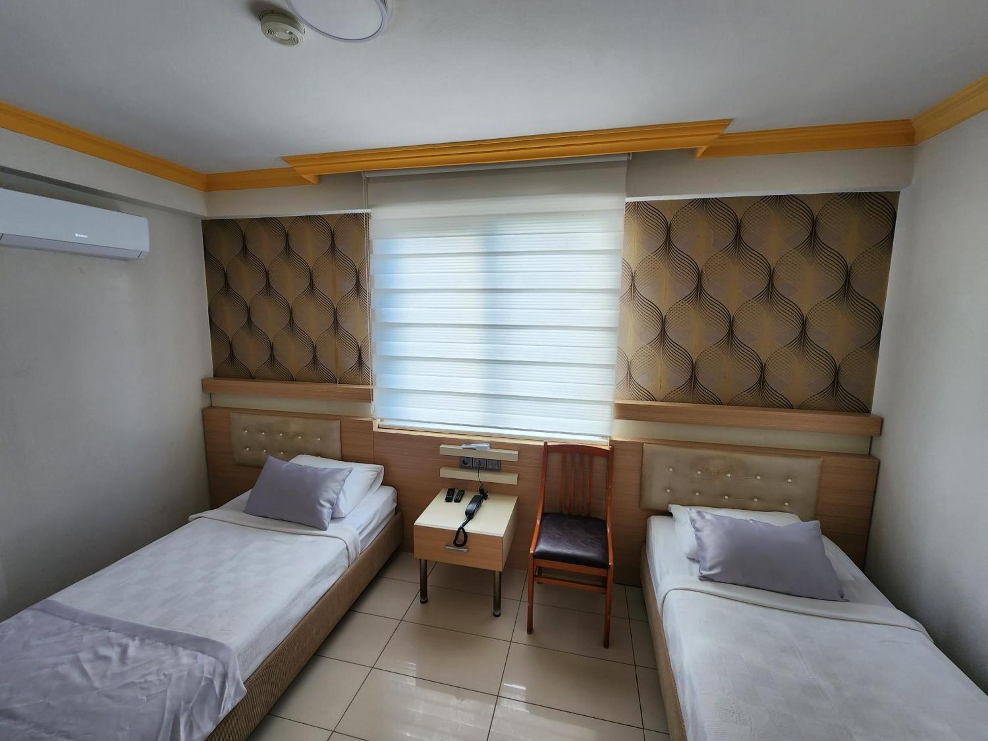 Antalya Konyaalti Guenduez Otel Екстер'єр фото