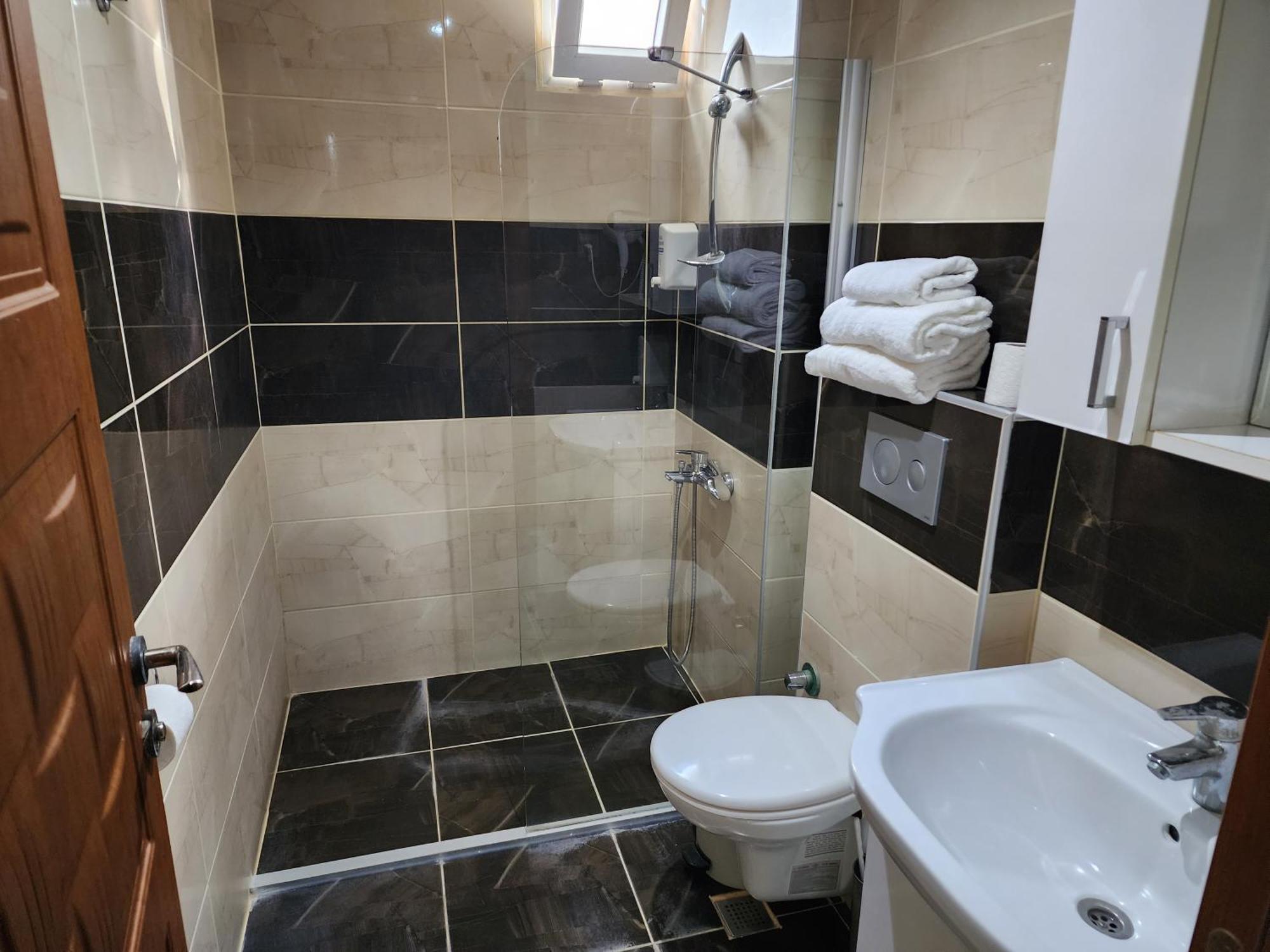 Antalya Konyaalti Guenduez Otel Екстер'єр фото